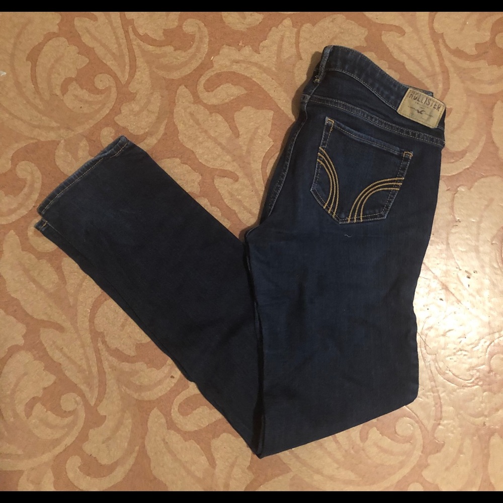 Hollister straight leg size 9R jean
